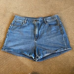 American Eagle Mom Shorts